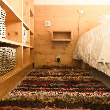 La Ferme Du Marais Girard Apartmán *